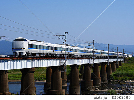 特急サンダーバード 83935599