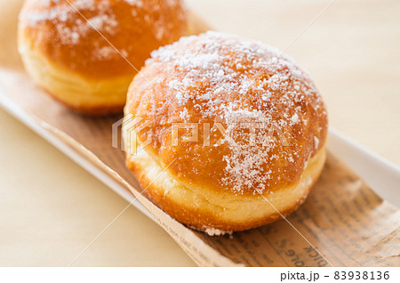洋菓子　ドーナツ 83938136
