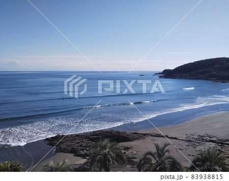 宮崎県日向市の金ヶ浜海岸の景色 宮崎県日向市の金ヶ浜海岸の景色 83938815