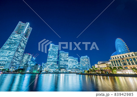 横浜の夜景 ビル群 デート 展望写真 横浜の夜景 ビル群 デート 展望写真 83942985