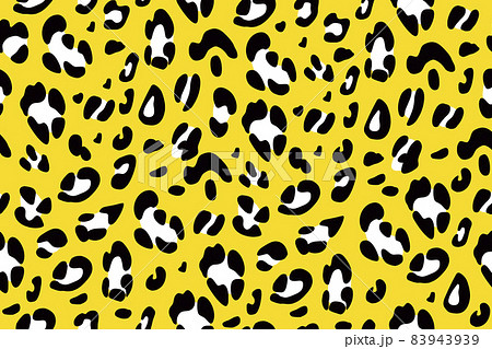 Leopard yellow and black seamless pattern. Animalistic print. Vector hand-drawn background. 83943939