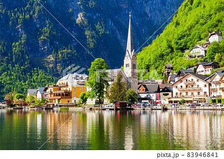 Hallstatt old town, Austria 83946841