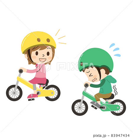 2人で自転車を応援して走る 2人で自転車を応援して走る 83947434