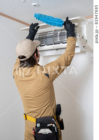 クリーニング業者によるエアコンクリーニング 83947695
