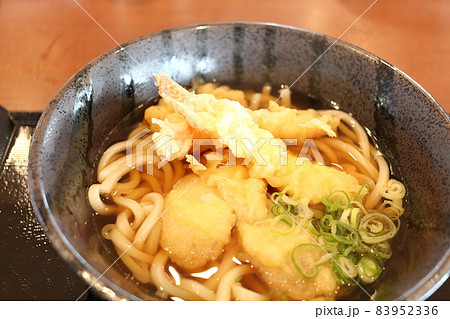 天ぷらうどん 83952336