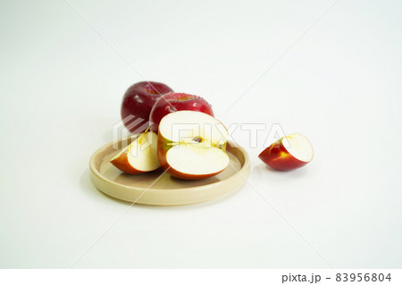 リンゴ りんご フルーツ 83956804