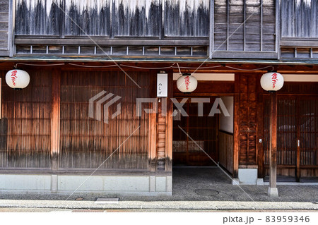夏のひがし茶屋街 83959346