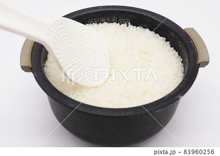 ご飯を炊く ご飯を炊く 83960256
