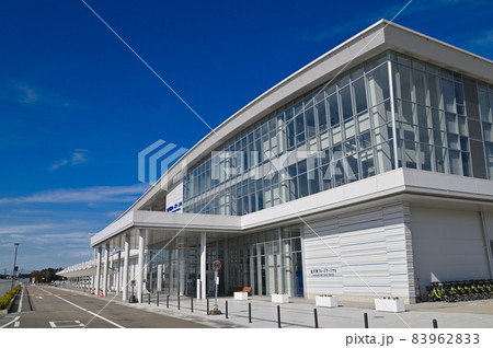 石川県金沢市　金沢港クルーズターミナル 83962833