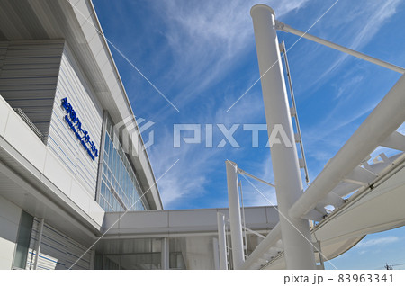 石川県金沢市　金沢港クルーズターミナル 83963341