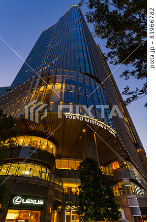 東京 千代田区の都市風景 東京ミッドタウン日比谷の夜景 東京 千代田区の都市風景 東京ミッドタウン日比谷の夜景 83966782