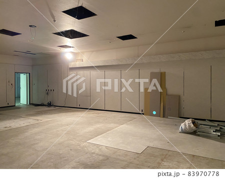 大型店舗の改修工事 大型店舗の改修工事 83970778