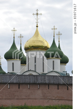 ロシア、スズダリ、スパソ・エフフィミエフ修道院、スパソ・プレオブラジェーンスキー聖堂 83971617
