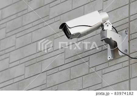 防犯カメラ、監視カメラ。防犯対策イメージ。 83974182