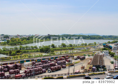 仙波湖と貨物ターミナル 83979902