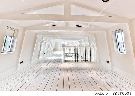 Beautiful bright room in cozy residential building 83980903