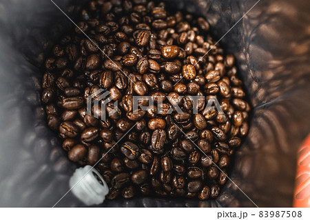 roasted coffee beans in bags 83987508
