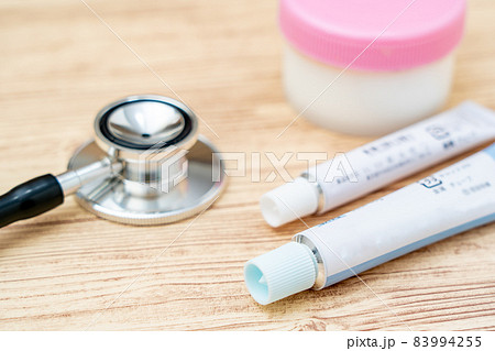 皮膚炎で使用する軟膏 皮膚炎で使用する軟膏 83994255