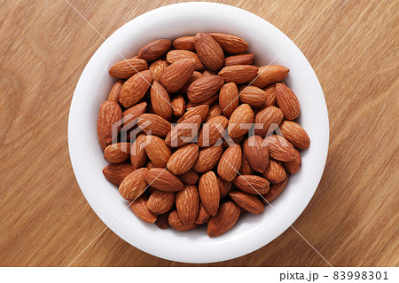 アーモンド 83998301
