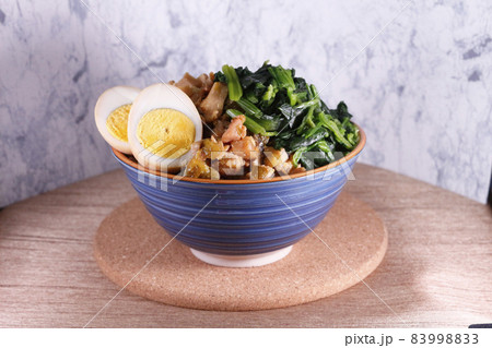 台湾ルーローハン（魯肉飯） 83998833