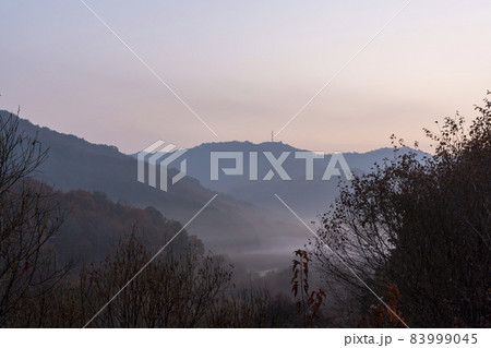 麟蹄郡 江原道 韓国 83999045