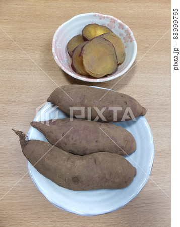 さつまいもの甘煮 83999765