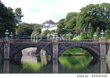 皇居二重橋 正門 正門石橋 正門鉄橋 伏見櫓 東京都千代田区千代田の皇居内 皇居二重橋 正門 正門石橋 正門鉄橋 伏見櫓 東京都千代田区千代田の皇居内 84000300