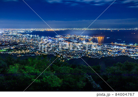 【兵庫の都市風景】神戸摩耶山掬星台の夜景（日本三大夜景） 84004767