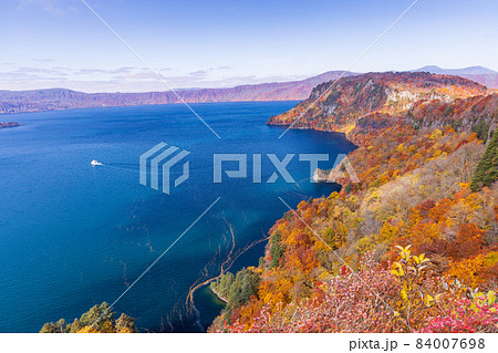 十和田湖の紅葉 84007698
