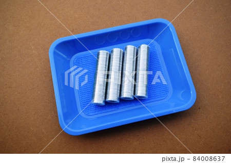 両替イメージ 青いトレー 84008637