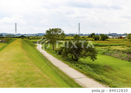茨城県つくば市にある小田城跡歴史ひろばとりんりんロード 茨城県つくば市にある小田城跡歴史ひろばとりんりんロード 84012810