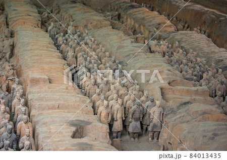 Excavated sculptures of the Terracotta Army in Xian, China 84013435