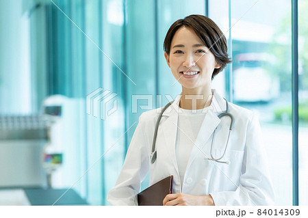 医者 病院 女性 撮影協力 : LINK FOREST 医者 病院 女性 撮影協力 : LINK FOREST 84014309