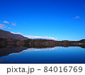 青木湖の水鏡 84016769