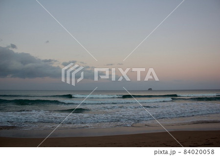 ホットウォータービーチ / hotwaterbeach 84020058