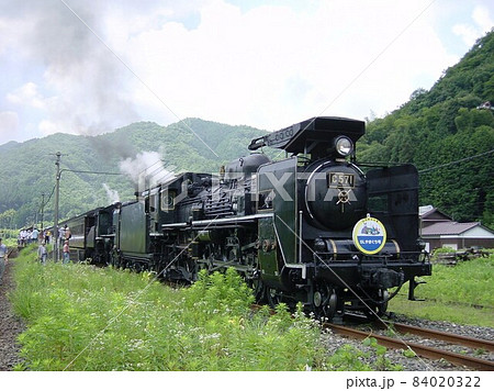 重連SLやまぐち号　JR山口線　篠目駅で一休み 84020322