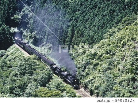 重連SLやまぐち号　JR山口線　撮影名所　田代直線　俯瞰　二保峠越えに挑む 84020327