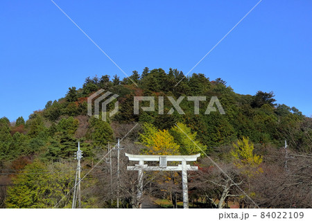 ロマンチック茨城(嘗て岩間山と言われていた愛宕山。頂上に愛宕神社があり天狗伝説が伝わる。)笠間市 ロマンチック茨城(嘗て岩間山と言われていた愛宕山。頂上に愛宕神社があり天狗伝説が伝わる。)笠間市 84022109