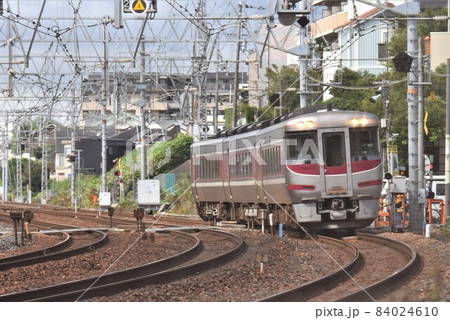 複々線東海道本線　名所　夙川カーブを行く　陰陽連絡特急　はまかぜ 84024610