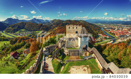 Castle in Celje city 84030039