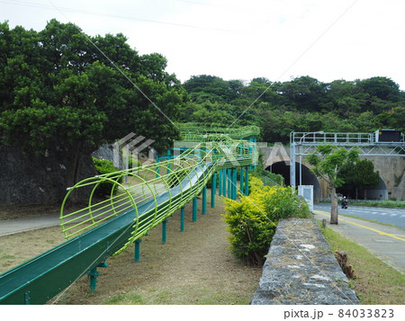 ローラーすべり台 84033823