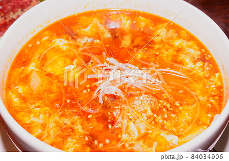 焼肉屋のカルビクッパ 84034906