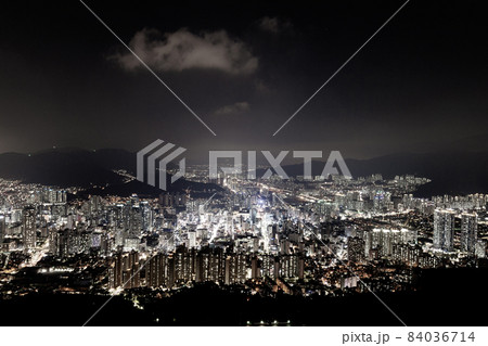 Landscape Night scenery of downtown Busan the view of hwangryeongsan Mountain Bongsudae Landscape Night scenery of downtown Busan the view of hwangryeongsan Mountain Bongsudae 84036714