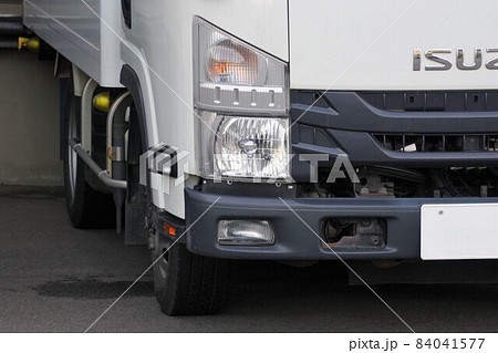 自動車イメージ いすゞエルフのフロントマスク 自動車イメージ いすゞエルフのフロントマスク 84041577