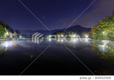 京都宝ヶ池の風景 84042000