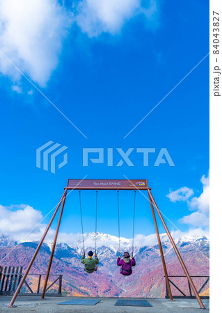 ハクバマウンテンハーバーの新名所　ヤッホースイング【長野県】 84043827