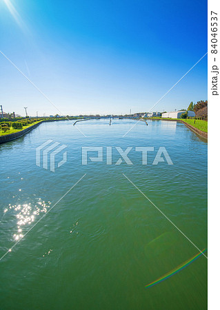 利根大堰から引き込まれた水路　上水道　　 84046537