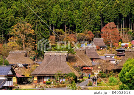 京都　美山「かやぶきの里」 84052618