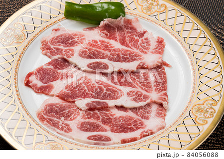 日本の料理店の美味しい焼き肉のメニュー写真 日本の料理店の美味しい焼き肉のメニュー写真 84056088