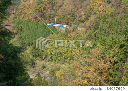 【引退】スイッチバックを三井野原駅へ行く木次線トロッコ列車奥出雲おろち号2 島根県仁多郡奥出雲町 【引退】スイッチバックを三井野原駅へ行く木次線トロッコ列車奥出雲おろち号2 島根県仁多郡奥出雲町 84057699